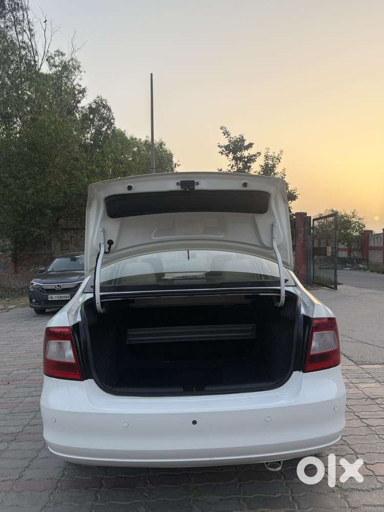 Skoda Rapid 1.6 Mpi Active, 2015, Petrol
