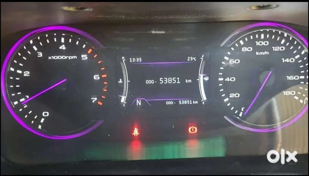 Mahindra Marazzo 62000 Km Driven, 2018, M6, 7 Seater