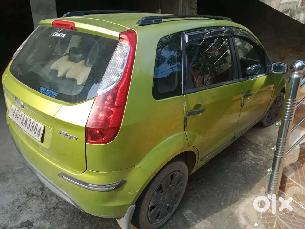 Ford Figo Petrol Exi 2010