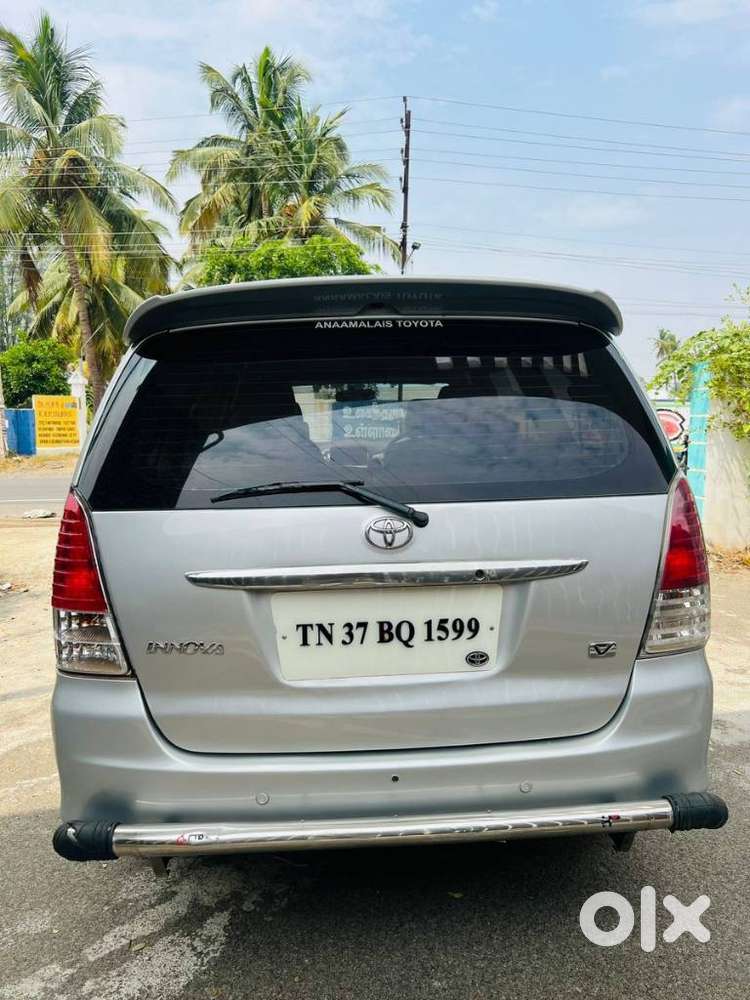 Toyota Innova 2.5 V 7 Str, 2011, Diesel