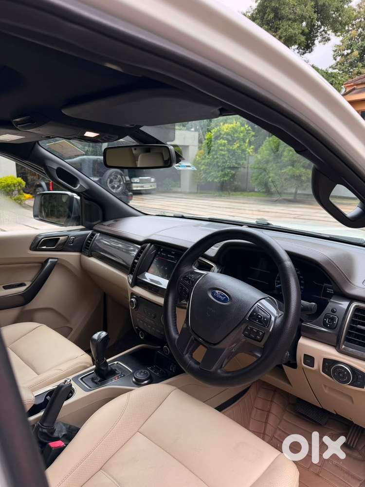 Ford Endeavour 3.2 At 2019