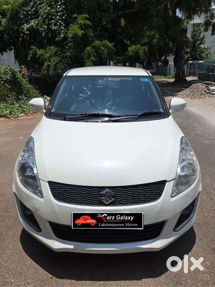 Maruti Suzuki Swift Vxi Optional, 2017, Petrol