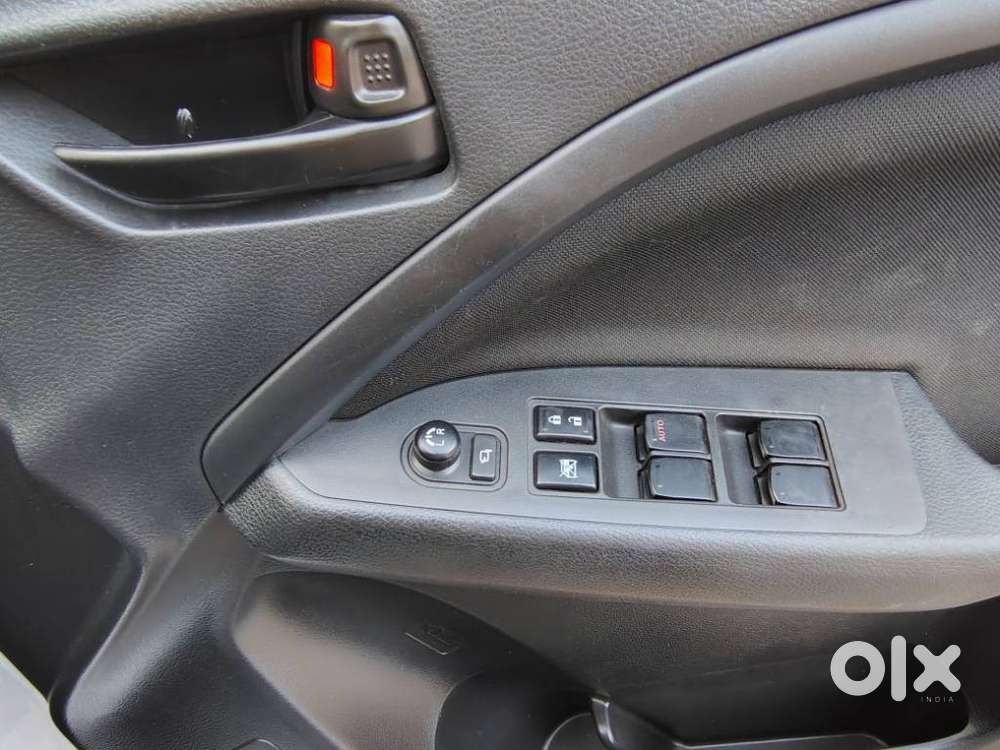 Maruti Suzuki Brezza 1.5 Vxi Smart Hybrid, 2024, Petrol