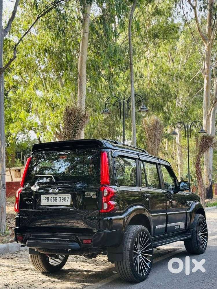 Mahindra Scorpio Classic 2.2 S 11 Mt 7 Str, 2025, Diesel