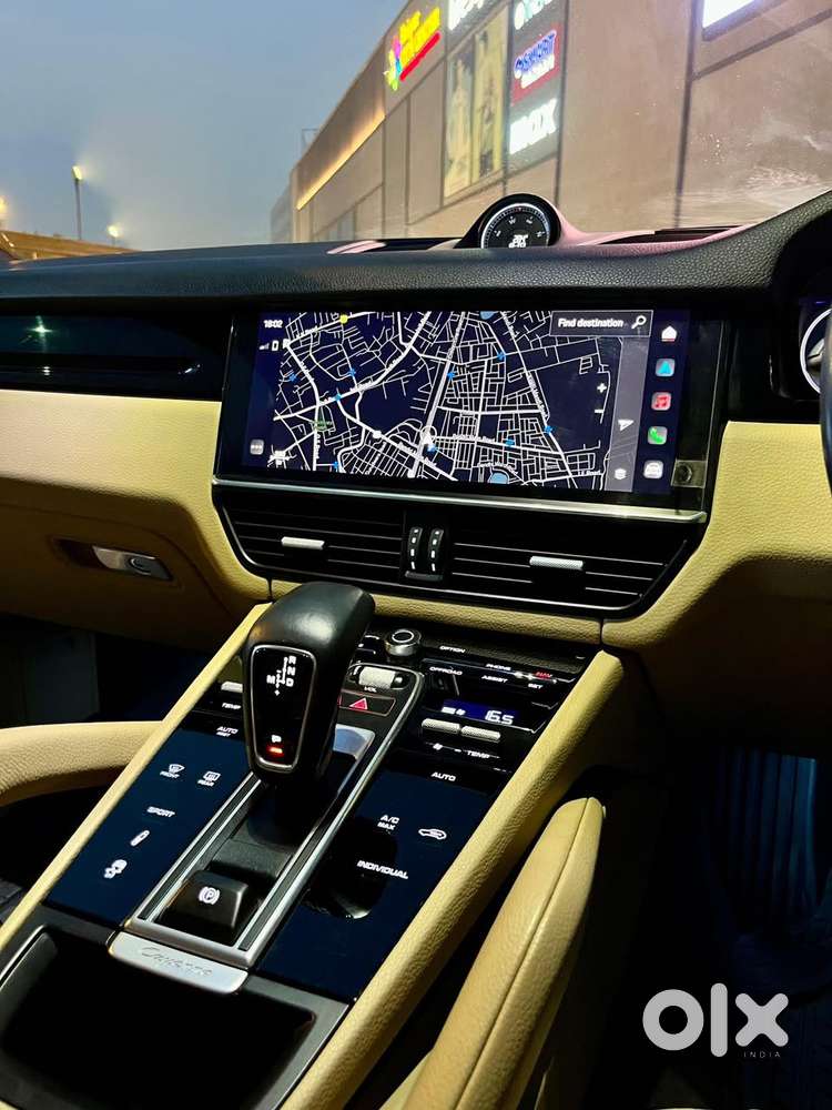 Porsche Cayenne Base, 2022, Petrol