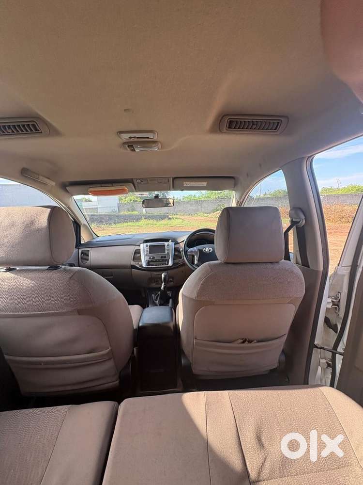 Toyota Innova Diesel 2015 Year