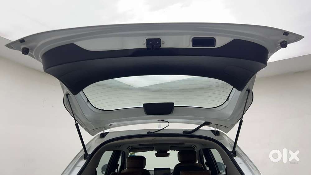 Honda Elevate Zx Cvt, 2023, Petrol