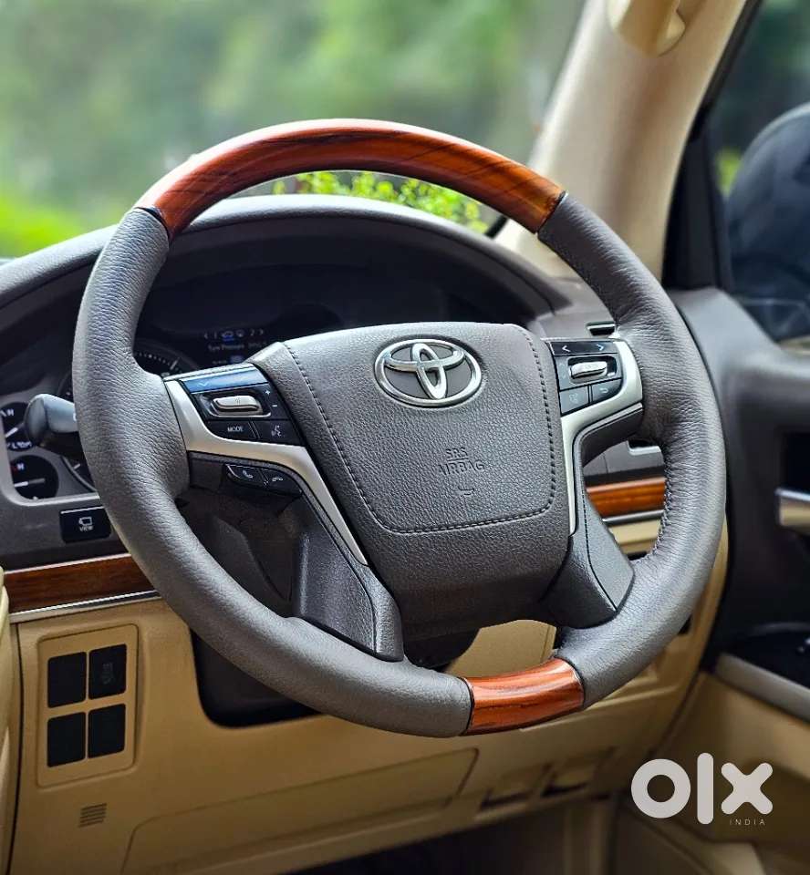Toyota Land Cruiser [ ] 4.5 Vx Lc 200, 2017, Diesel