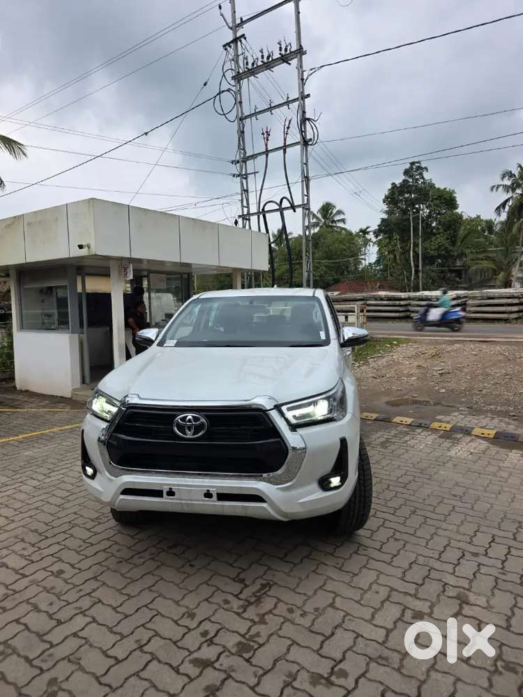 Toyota Hilux Diesel Turbo 2025