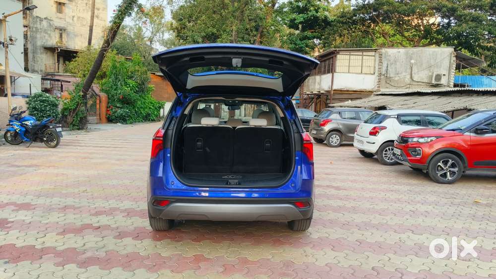 Mahindra Xuv700 2.0 Ax 7 Petrol At Luxury Pack Str, 2022, Petrol