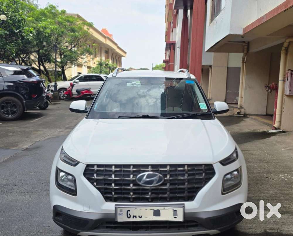 Hyundai Venue 1.2 S Plus, 2022, Petrol
