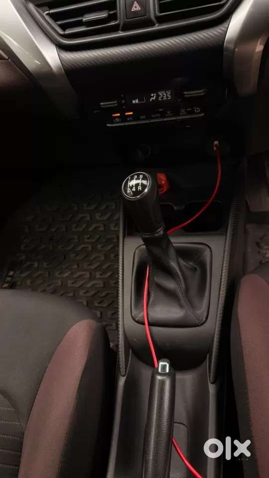 Maruti Suzuki Fronx Delta Plus 1.2l Mt, 2024, Petrol