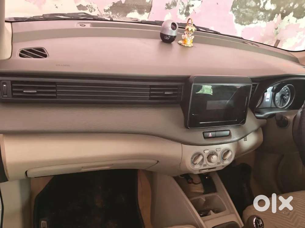 2026 Maruti Suzuki Ertiga Vxi