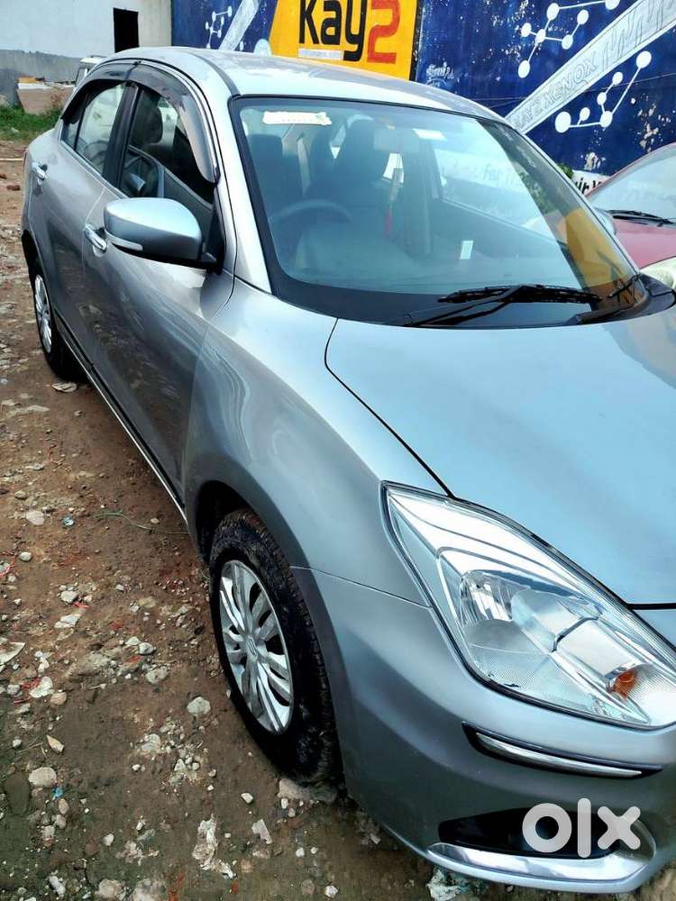 Maruti Suzuki Dzire 1.2 Vxi, 2022, Petrol