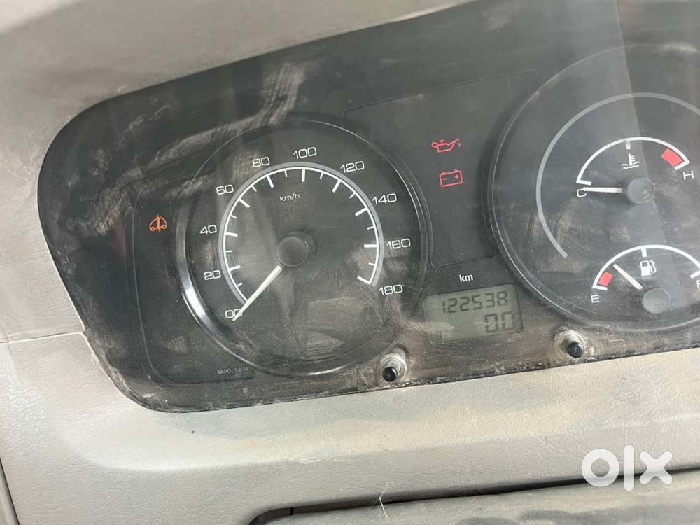 Tata Sumo Gold 2013 Car Diesel Manual