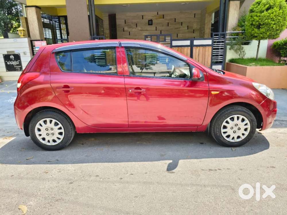Hyundai I20 Magna, 2011, Petrol