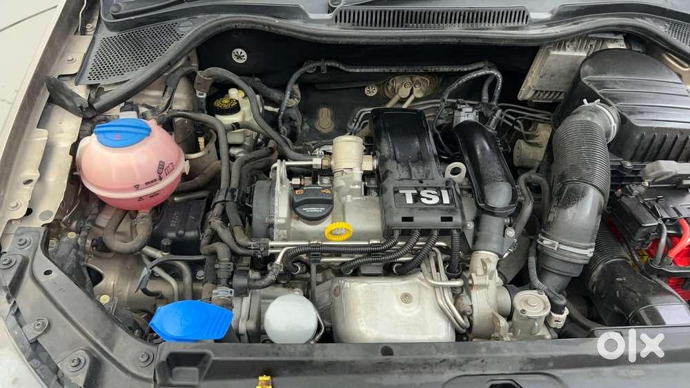 Volkswagen Vento 1.2 Tsi Highline At, 2016, Petrol