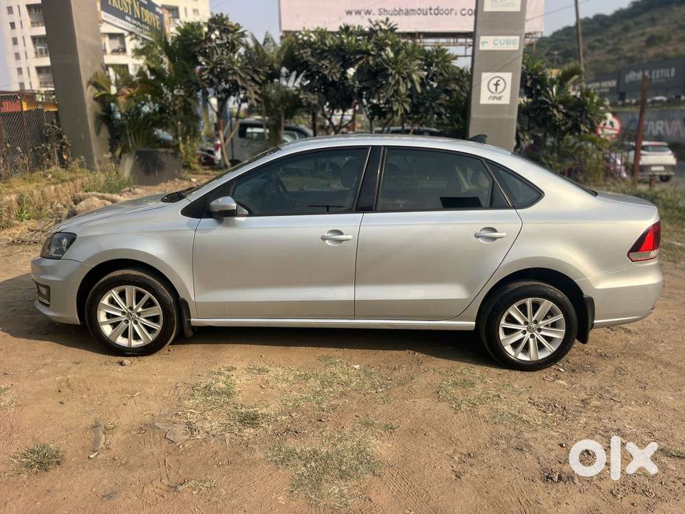 Volkswagen Vento 1.2 Tsi Highline Plus At, 2016, Petrol