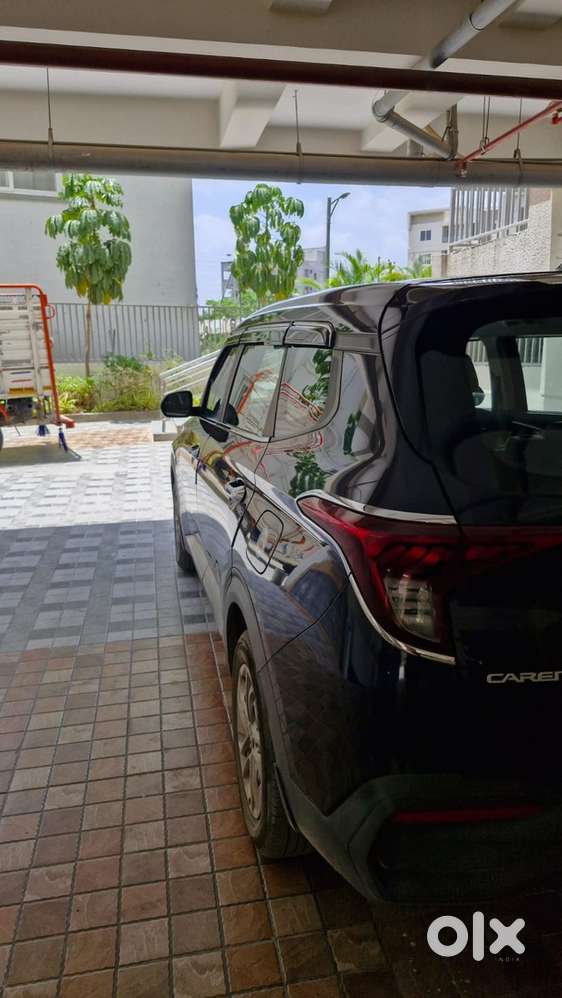 Kia Carens Petrol 2024