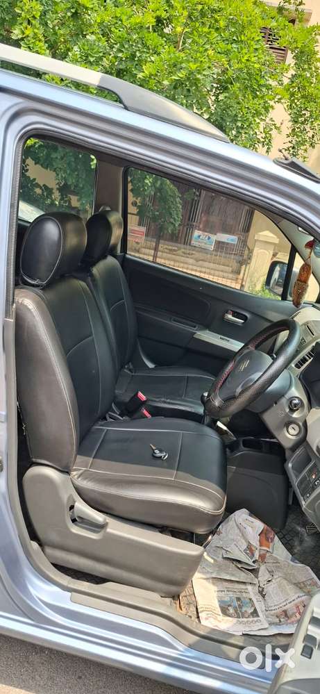Maruti Suzuki Wagon R Vxi Plus Mt, 2011, Petrol