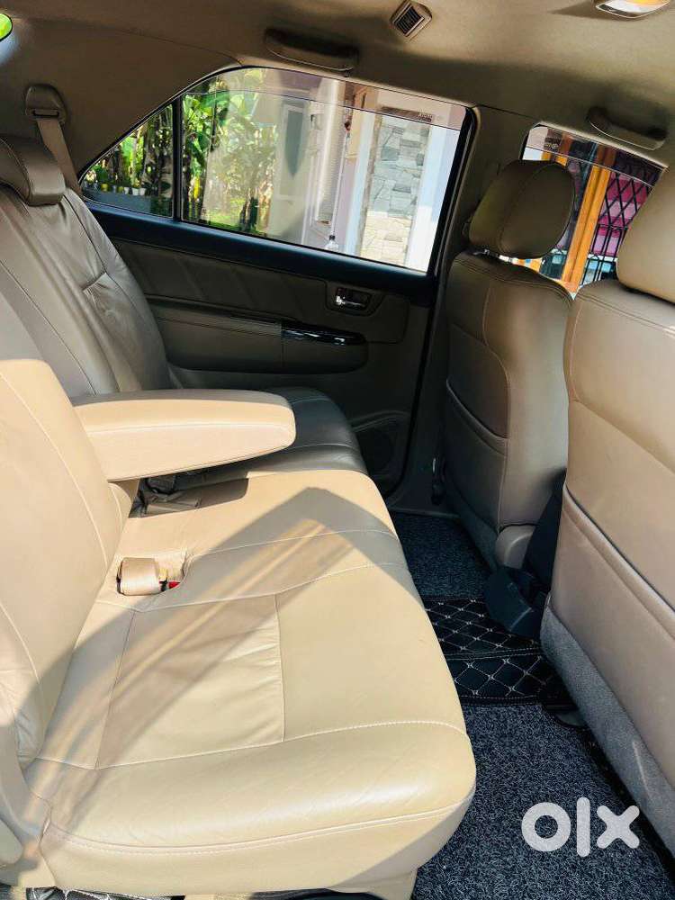 Toyota Fortuner 3.0 4x2 Automatic, 2013, Diesel