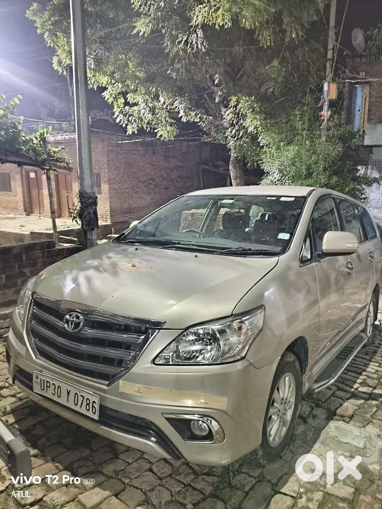 Toyota Innova 2014 Diesel 117700 Km Driven
