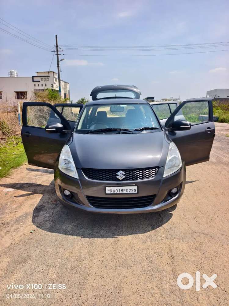 Maruti Suzuki Swift 2016 Petrol 107000 Km Driven