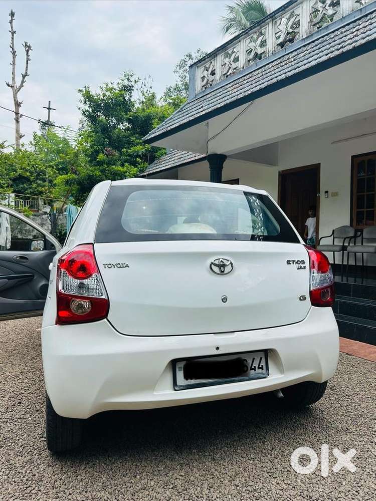 Toyota Car 2011 Petrol Manual