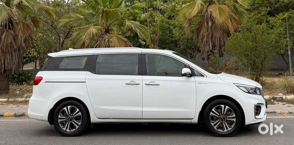 Kia Carnival Limousine Plus 7 Str, 2022, Diesel