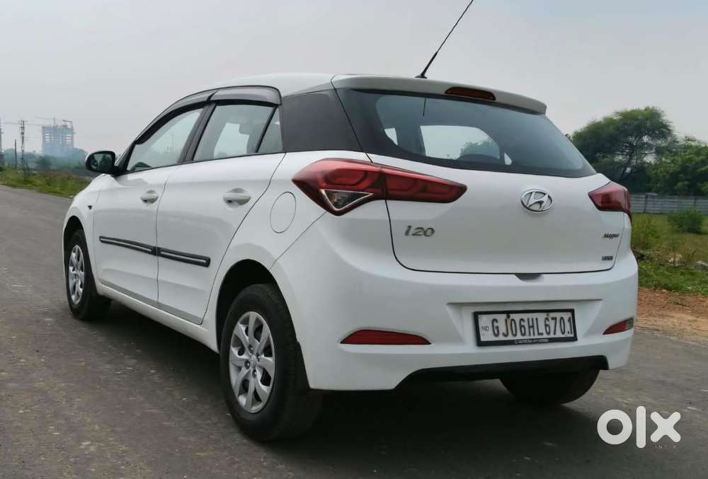 Hyundai I20 Magna 1.2 Vtvt, 2014, Petrol