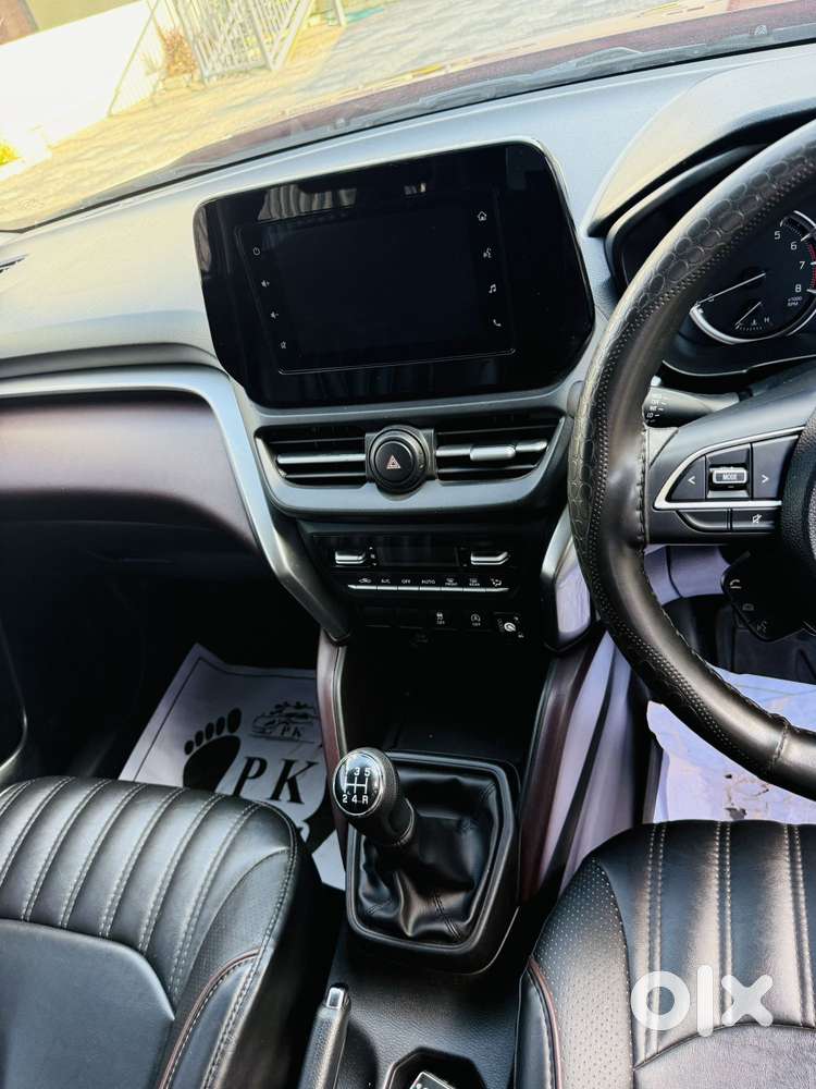 Maruti Suzuki Grand Vitara 1.5 Delta Cng, 2023, Petrol