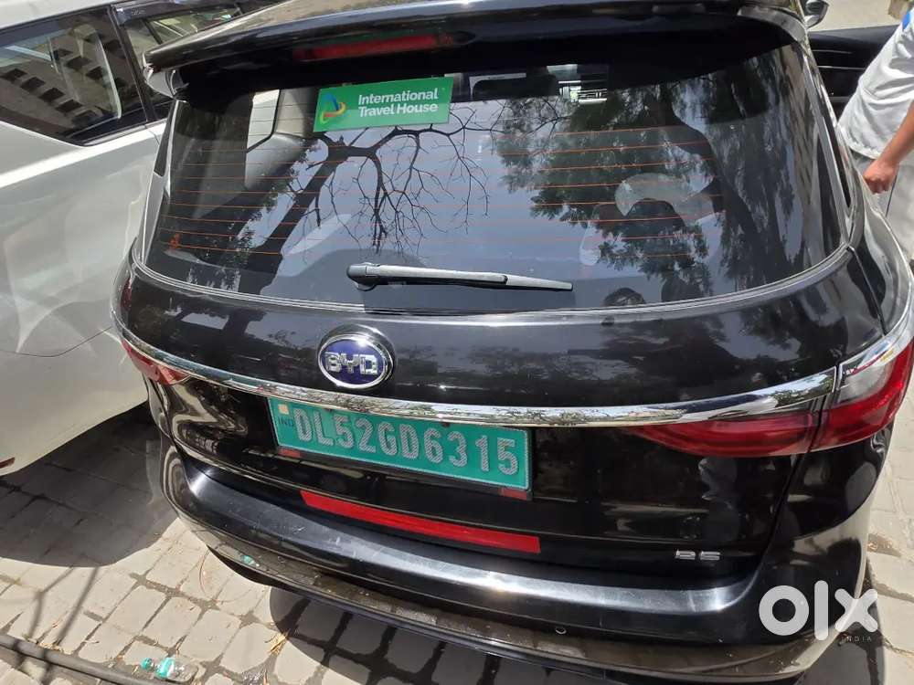 Byd E6 2024  Under Warranty  520km Range  Pristine Condition