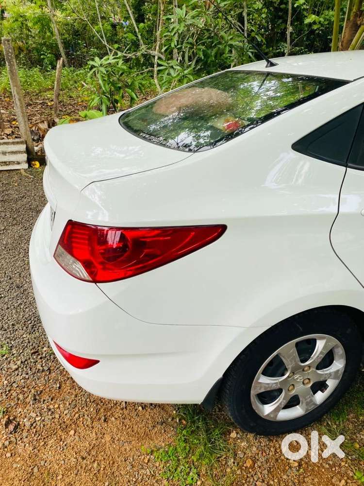 2011 Hyundai Verna Petrol  Excellent Condition  100198 Km
