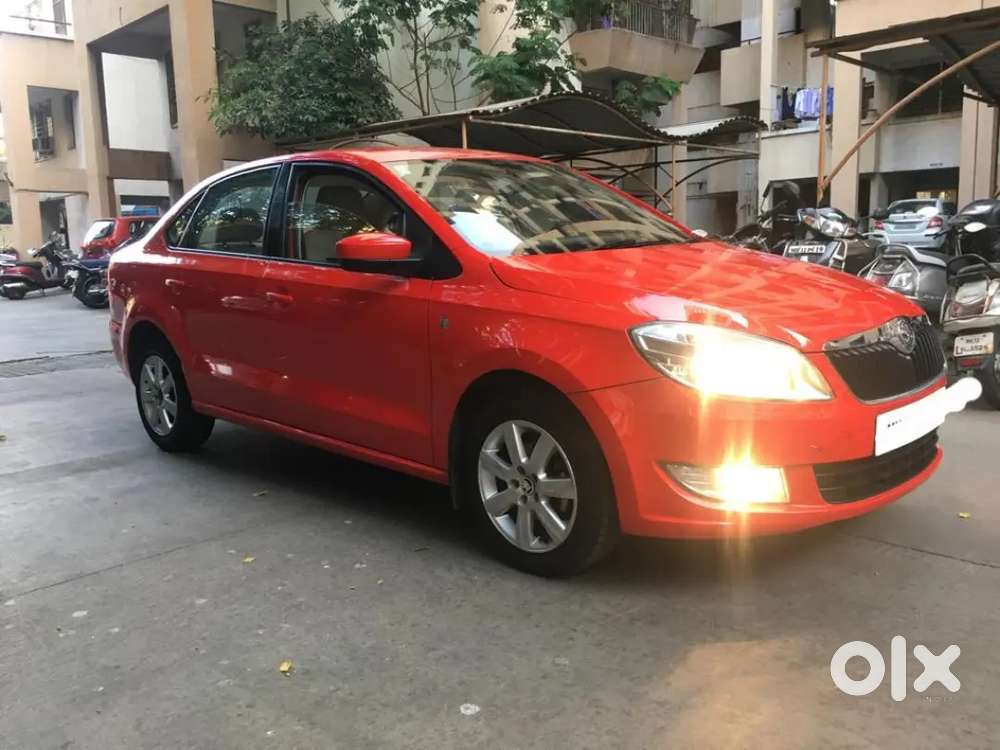 Skoda Rapid 2014 Petrol 32000 Km Driven