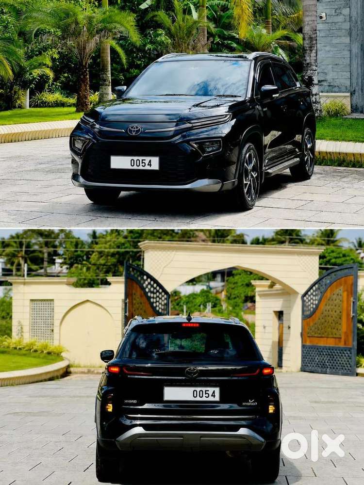 2025 Reg Toyota Hyryder V Hybrid Automatic Petrol