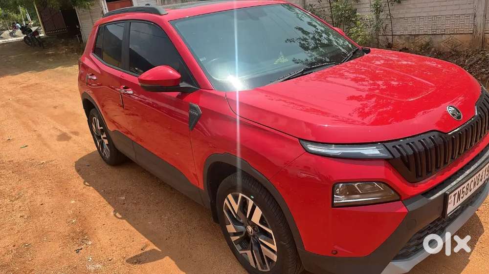 Skoda Kylaq 2025 Petrol 6100 Km Driven Showroom Condition