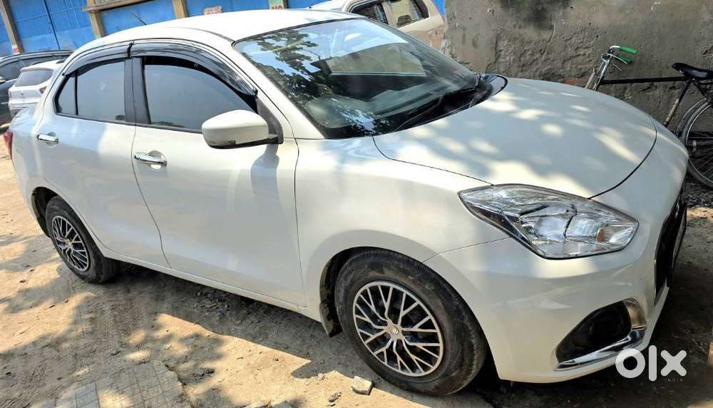 Maruti Suzuki Dzire 1.2 Vxi Cng, 2023, Cng & Hybrids