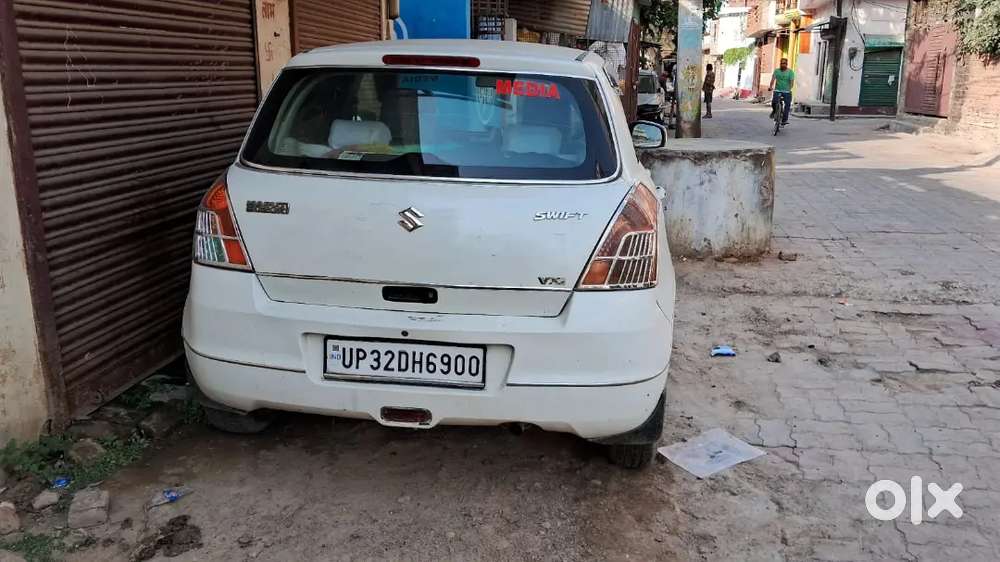 Maruti Suzuki Swift 2010 Petrol 980096 Km Driven