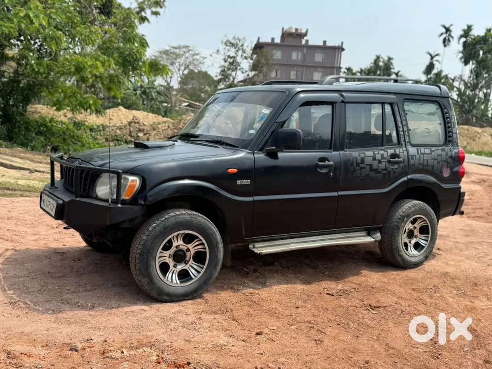 Mahindra Scorpio 2008 Diesel 130000 Km Driven