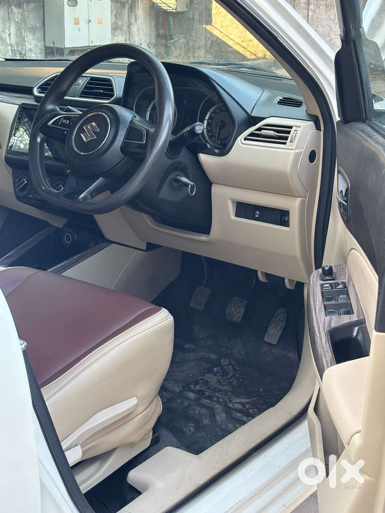 Maruti Suzuki Swift Dzire Vxi Optional, 2022, Petrol