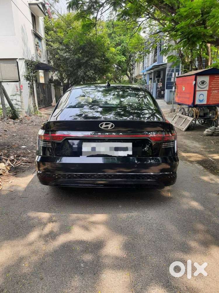 Hyundai Verna Crdi Vgt Sx 1.5, 2023, Petrol