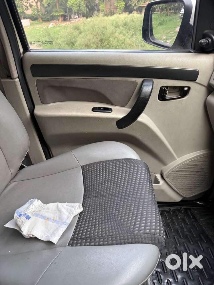 Mahindra Scorpio S4 Plus 9s, 2017, Diesel