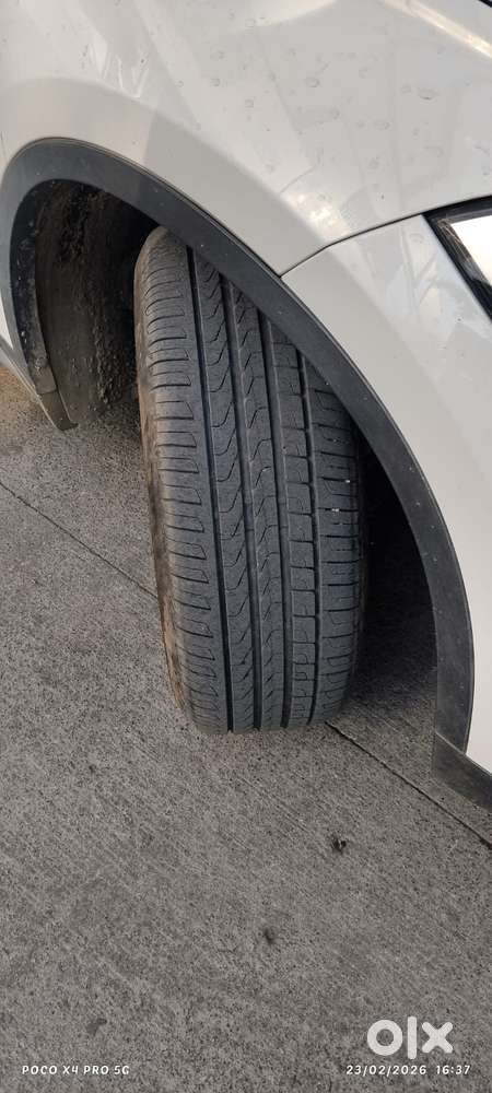 Volkswagen Vento 1.2 Tsi Highline At, 2016, Petrol