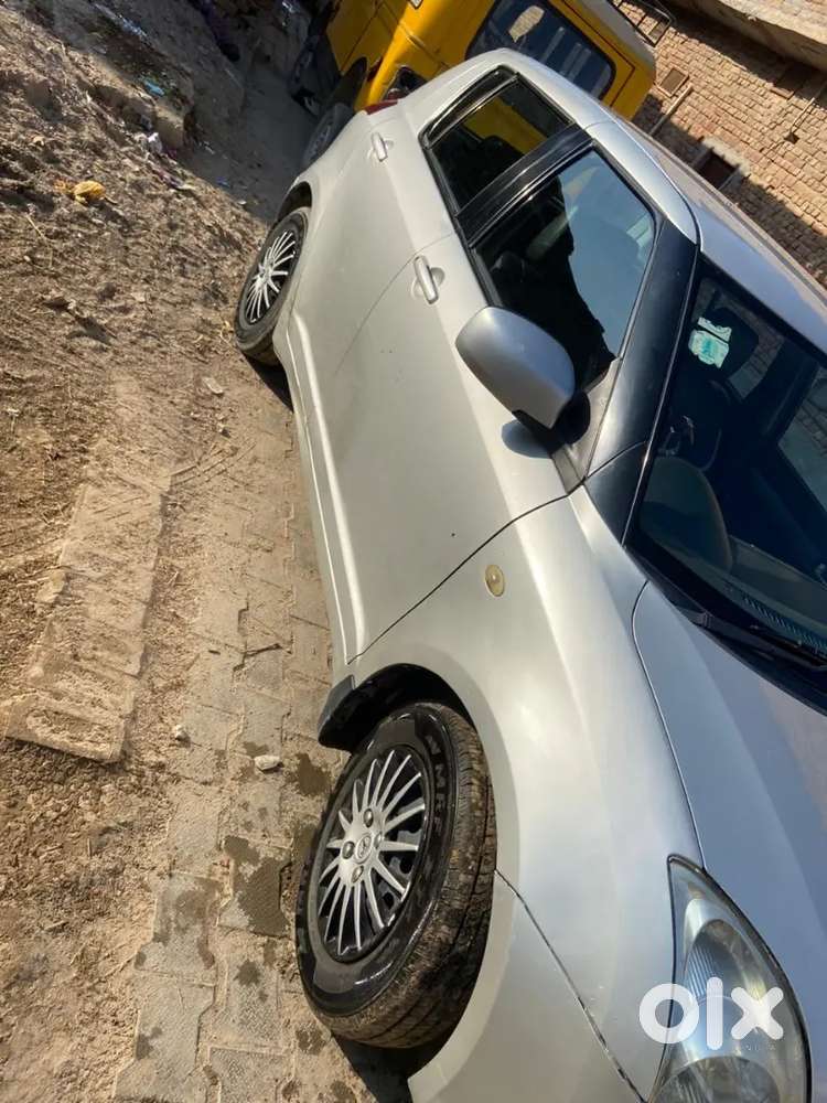 Maruti Suzuki Swift Petrol 2009