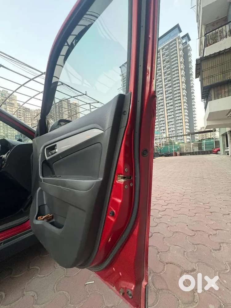 Maruti Suzuki Brezza Zdi 2017