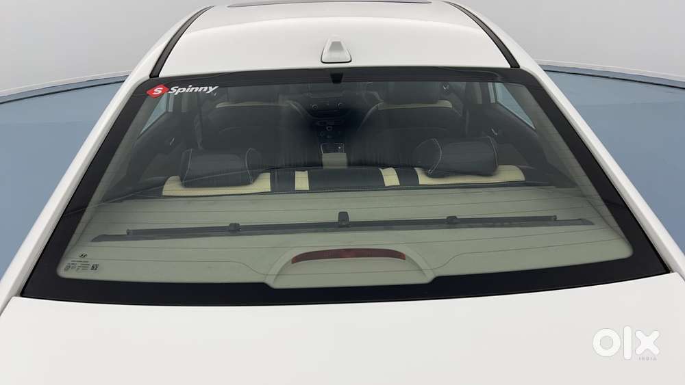 Hyundai Verna 1.5 Sx (o) Vtvt Ivt, 2022, Petrol