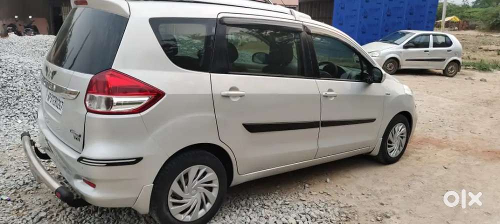 Ertiga Smart Hybrid Vdi