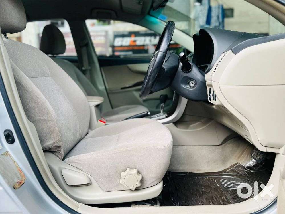 Toyota Corolla Altis Vl, 2012