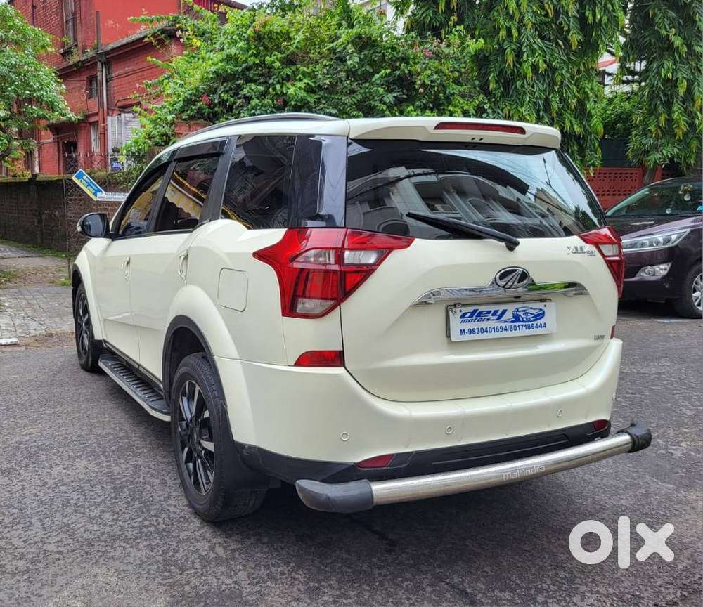 Mahindra Xuv500 W11 Option, 2021, Petrol