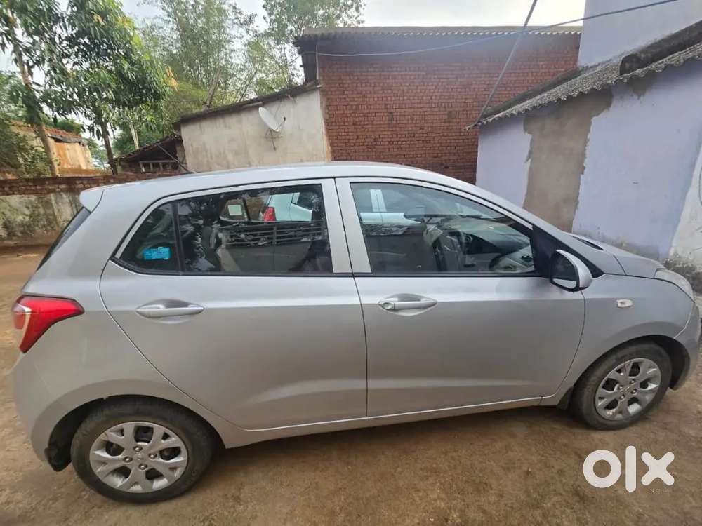Hyundai Grand I10 2017 Petrol 41000 Km Driven